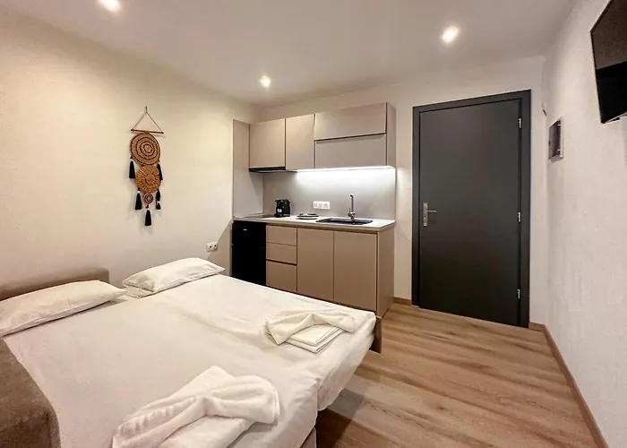 Апартаменты Erics